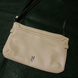 Vera Wang wristlet